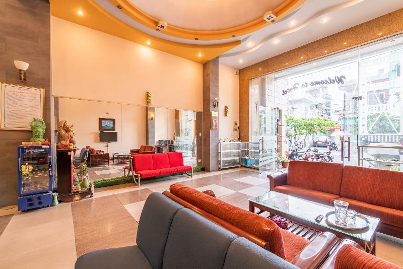 فندق أو واي أو 266 جولدن جيت دا نانغ المظهر الخارجي الصورة
